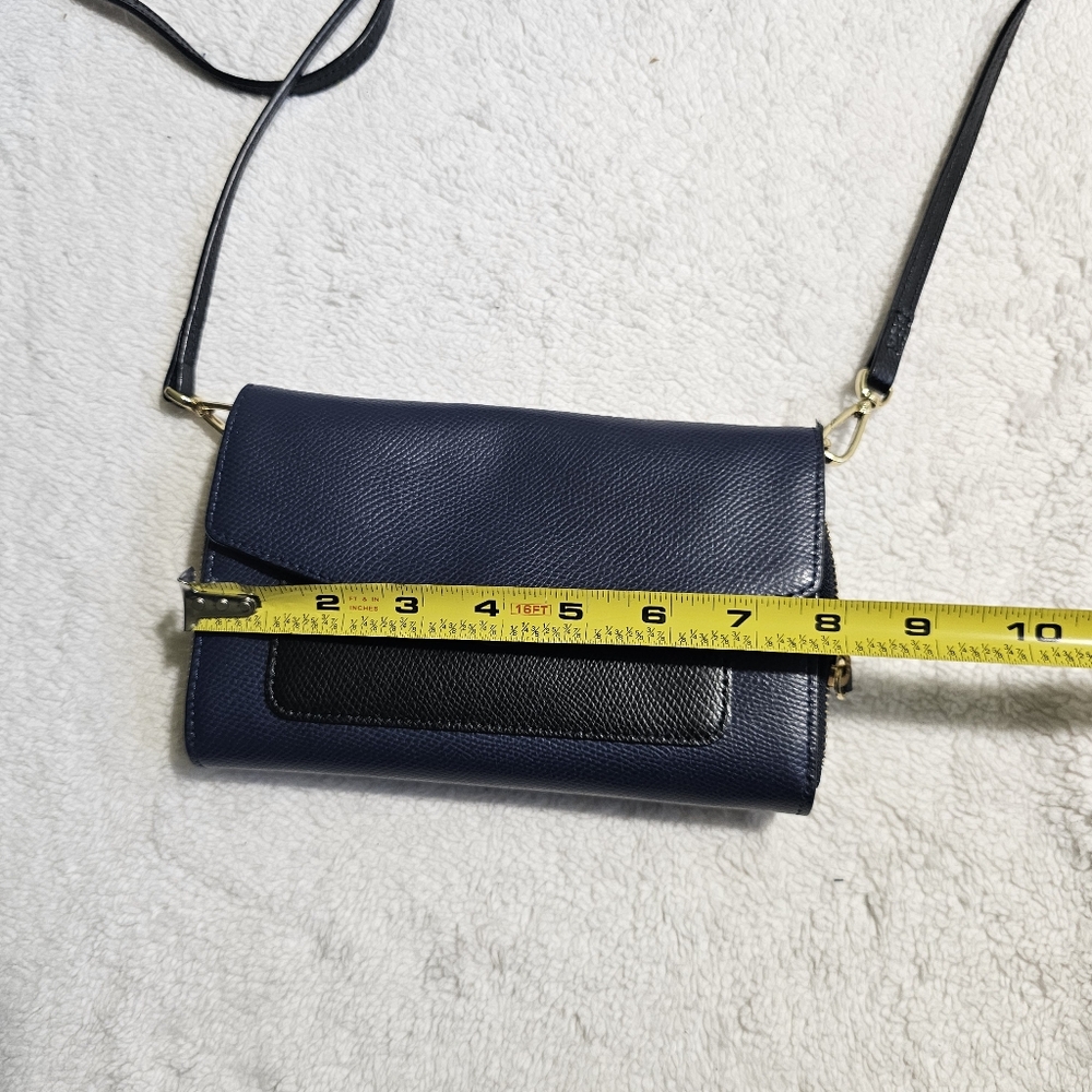Vera Bradley leather crossbody - Picture 10 of 11